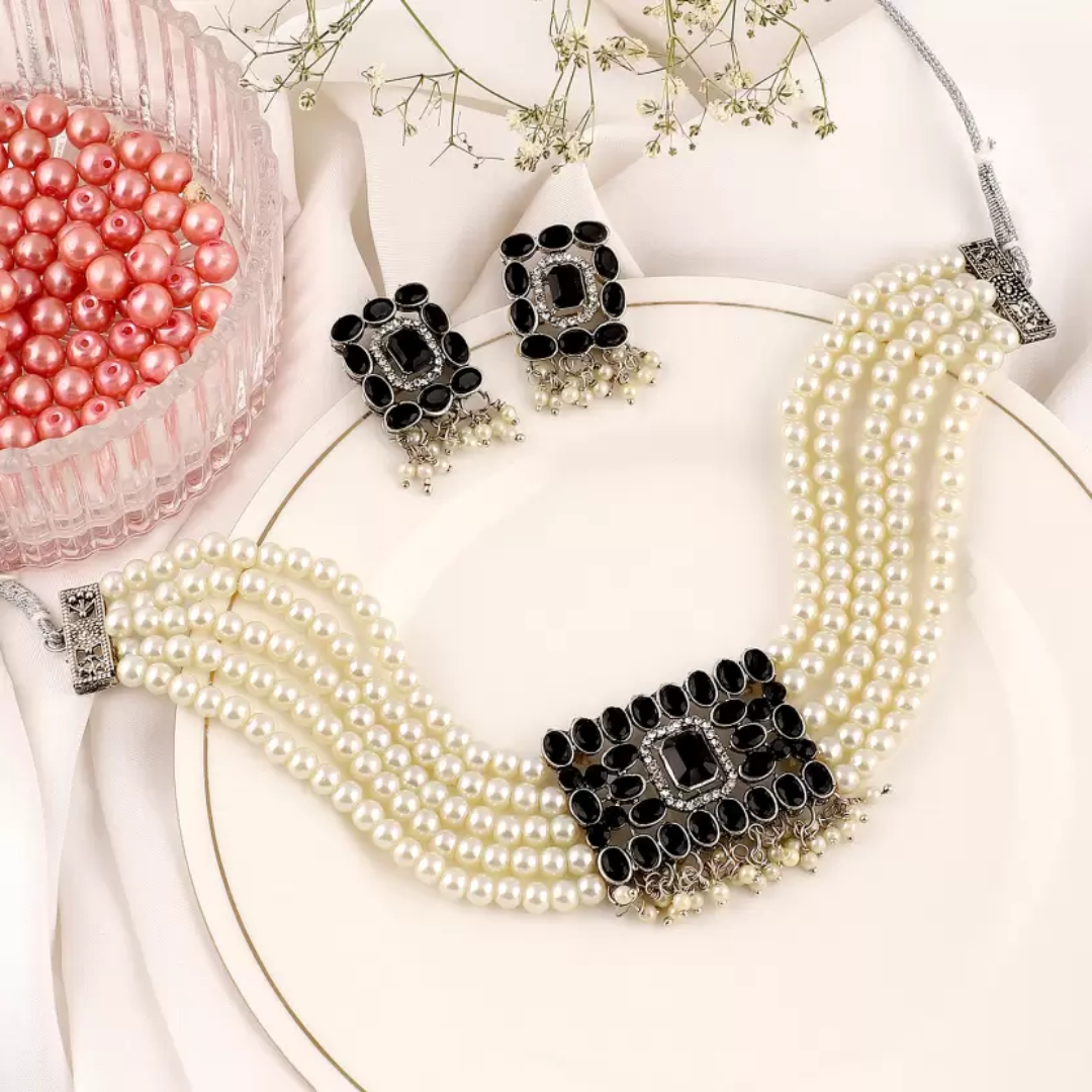 Black Stone & American Pearl Studded Oxidized Jewellery Set