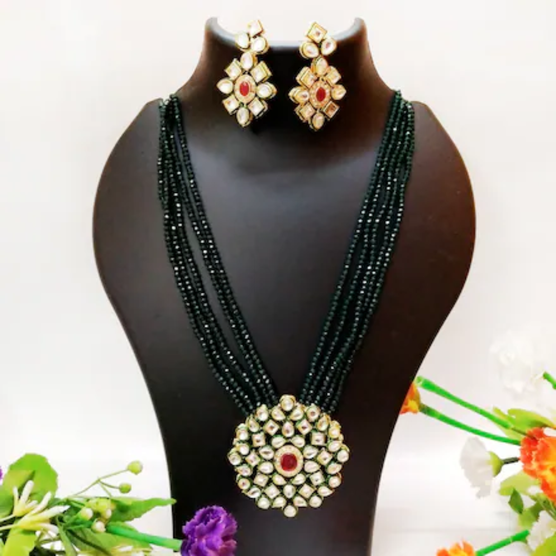 Black Crystal Necklace Set
