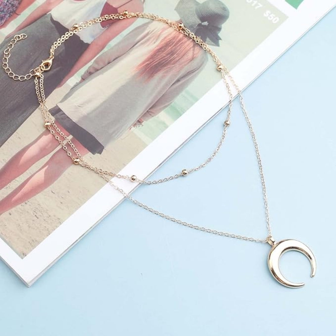 Half Moon Style Pendant - A Symbol of Grace and Balance