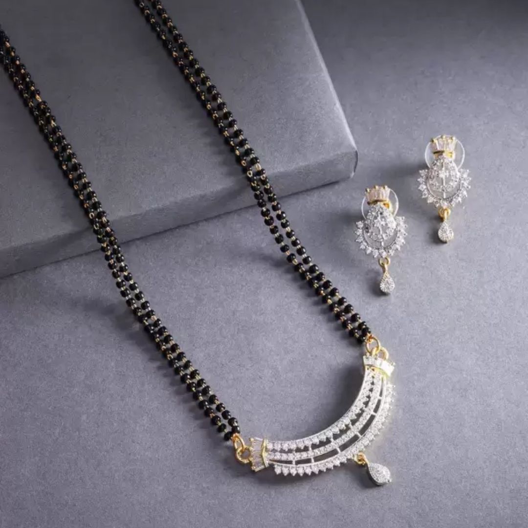 Center Jaali Mangalsutra - A Timeless Tradition with Elegant Detailing