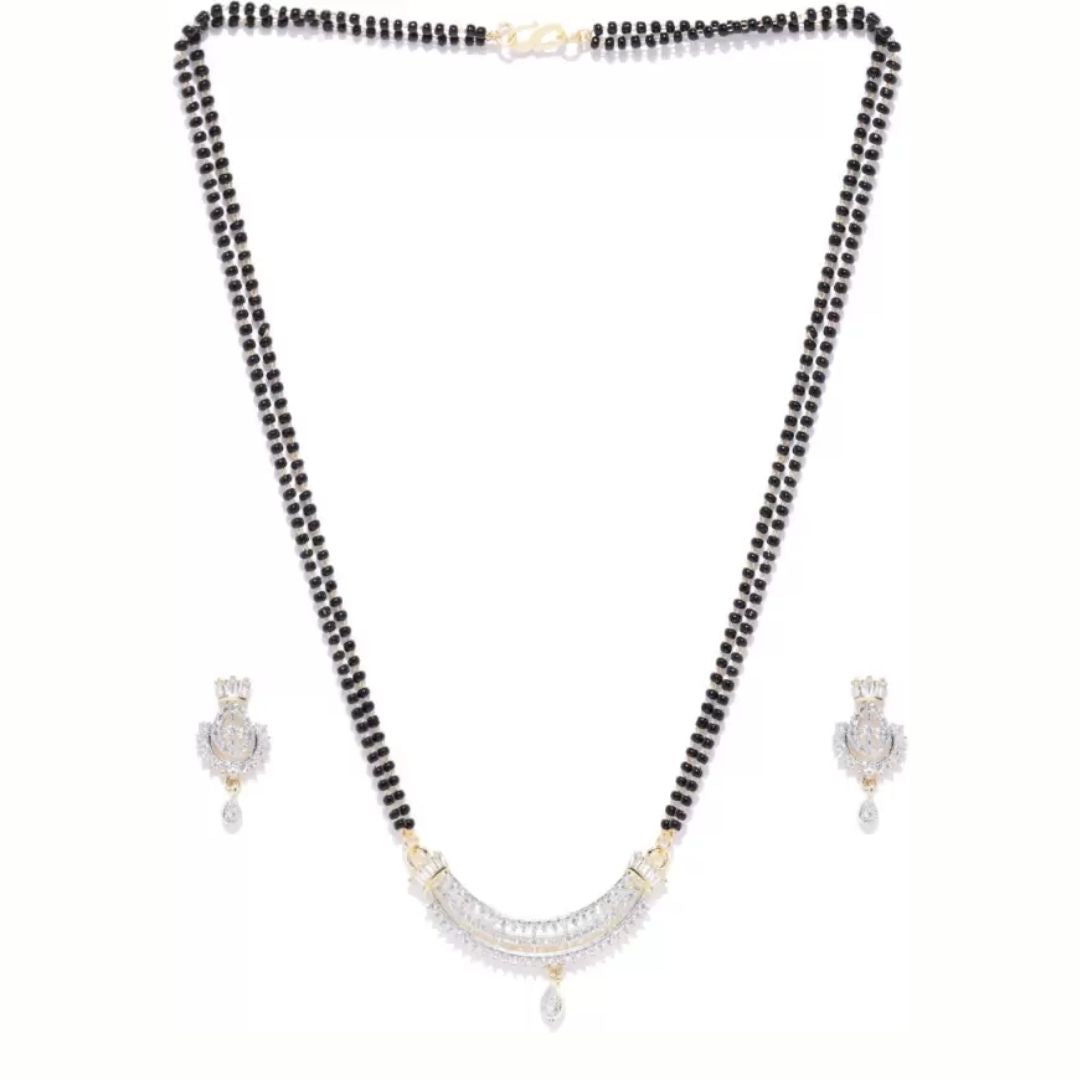 Center Jaali Mangalsutra - A Timeless Tradition with Elegant Detailing