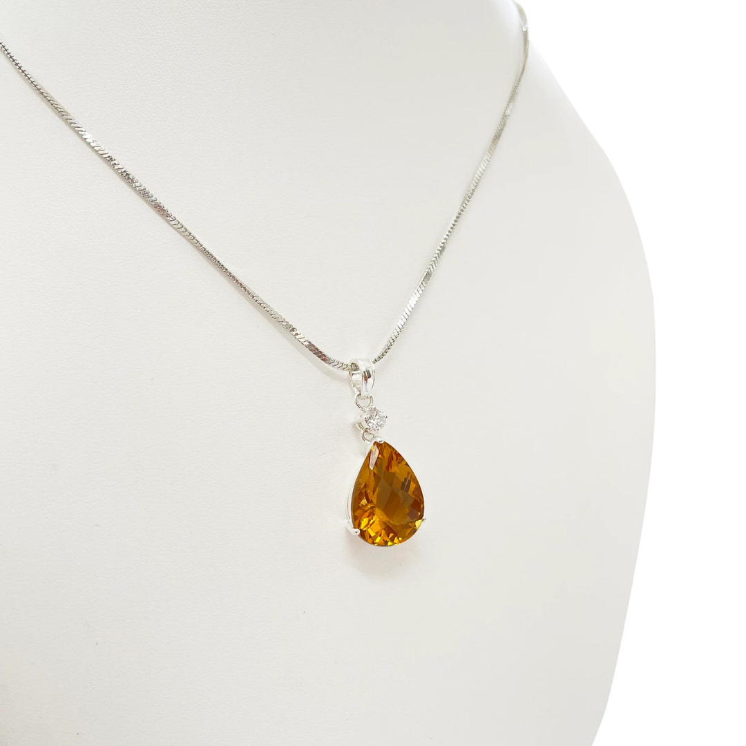 Yellow Oval Artificial Diamond Pendant with Square-Shaped Red Stone: A Bold, Elegant Fusion of Color and Style