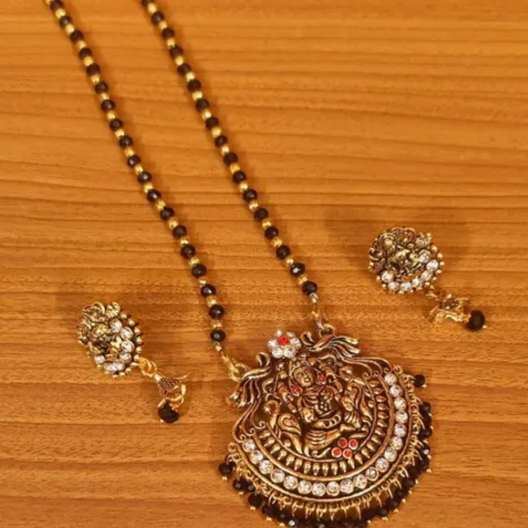 Temple Mangalsutra – Divine Symbol of Sacred Bond and Tradition