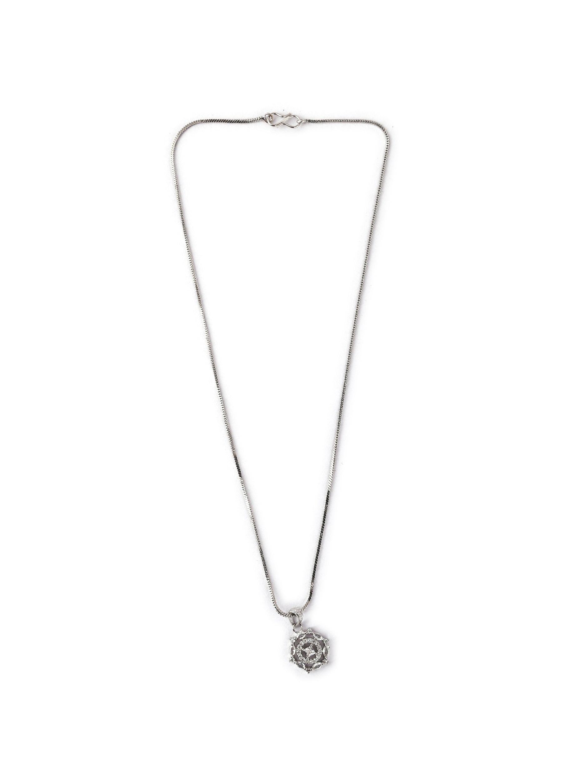 Twilight Petal Pendant – Classic Design, Modern Charm