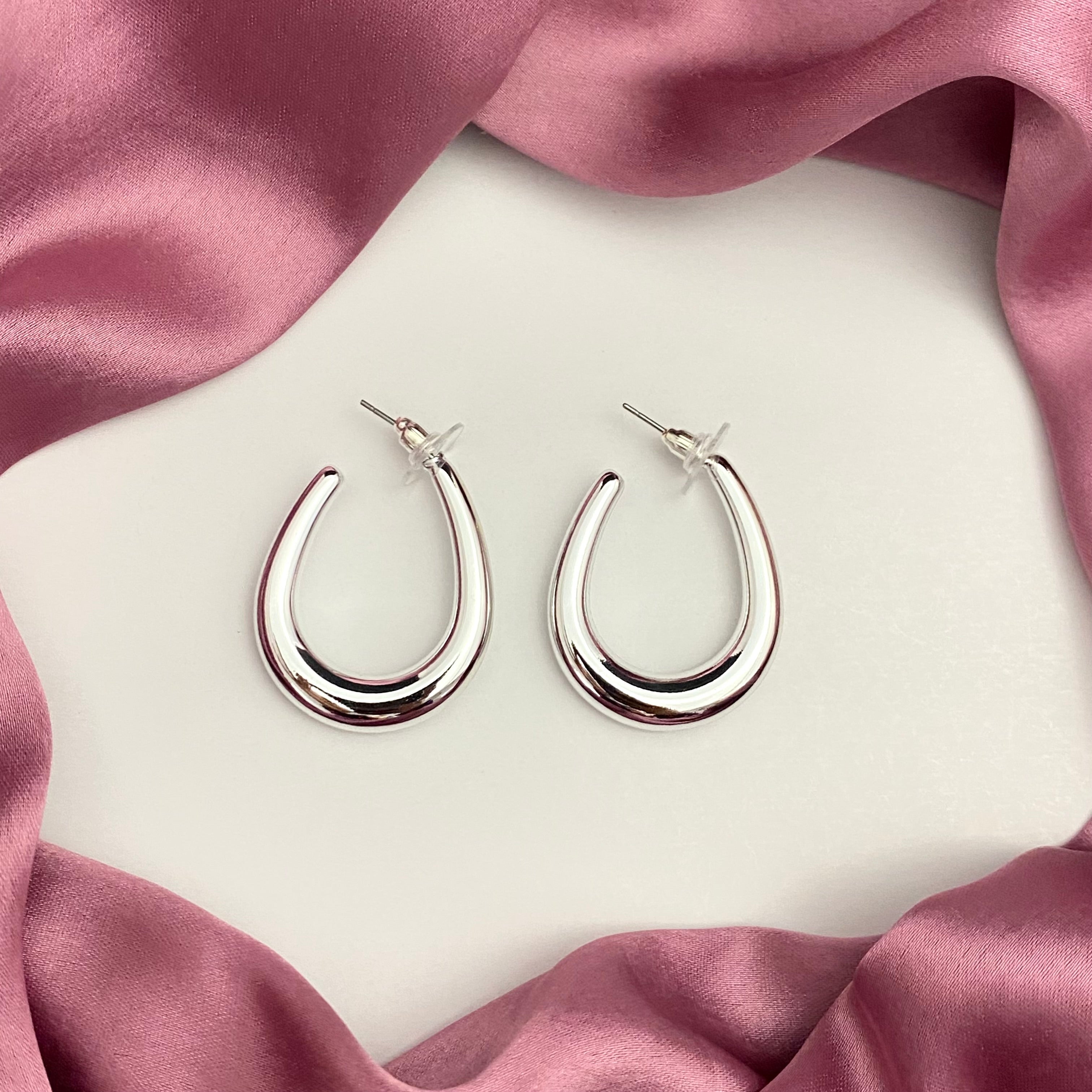 Silver Geometric Oval Stud Earrings