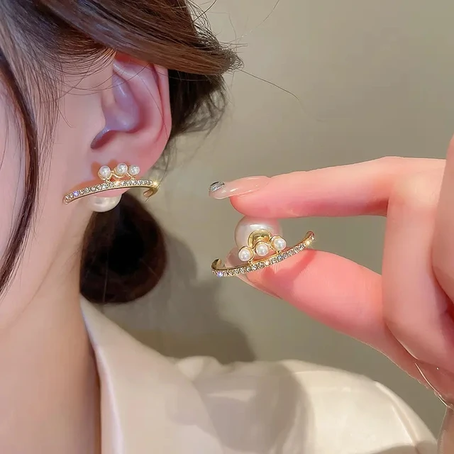 Korean Pearl Stud Earring