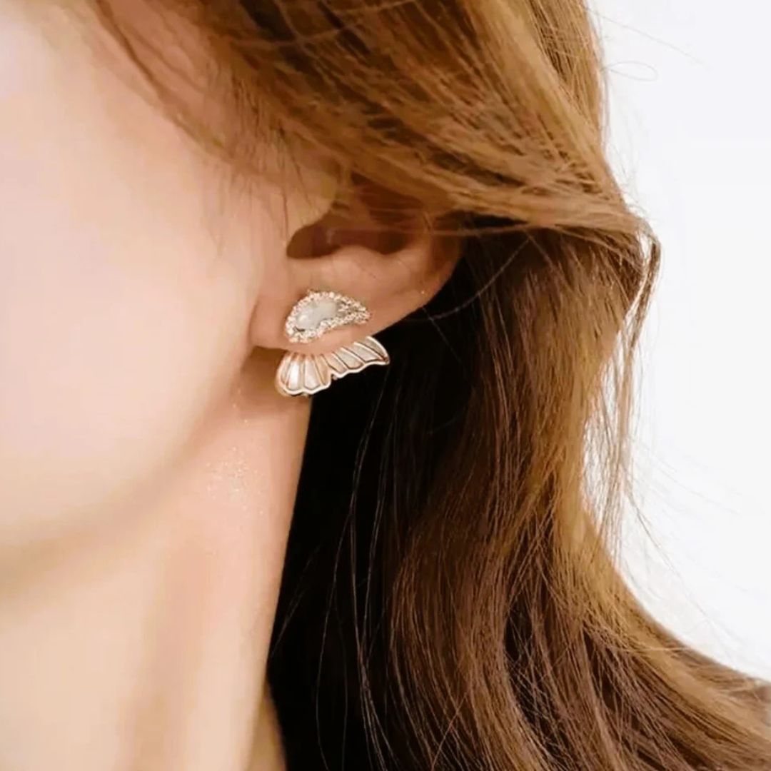 White butterfly Korean earring