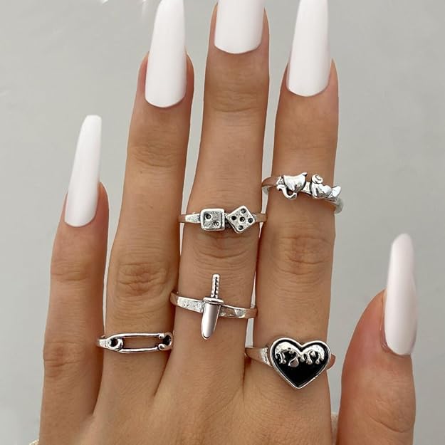 Fancy 5 piece Silver Stackable Ring Set for casual outfit