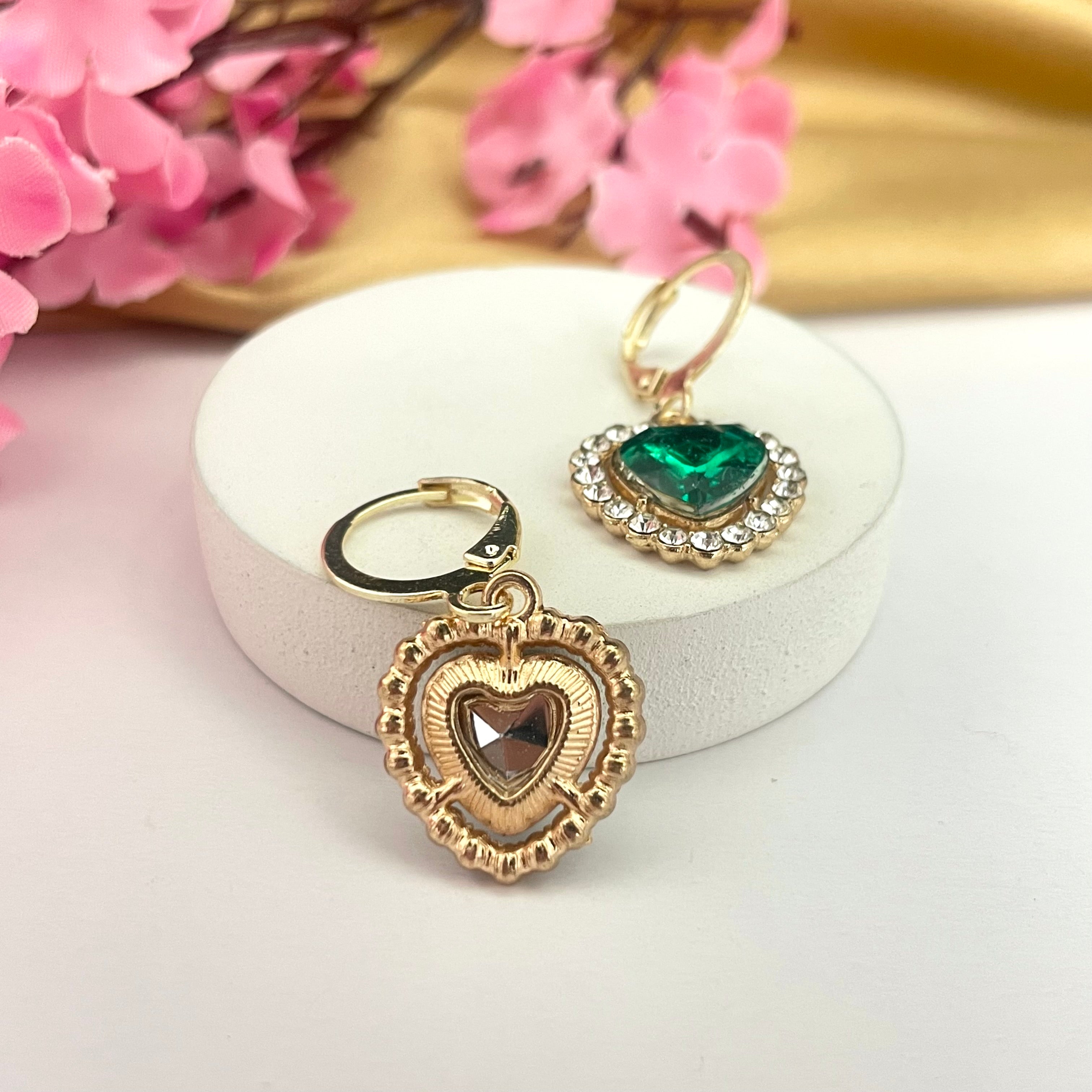 Cute Crystal Green Heart Charm Huggies Perfect For Dailywear