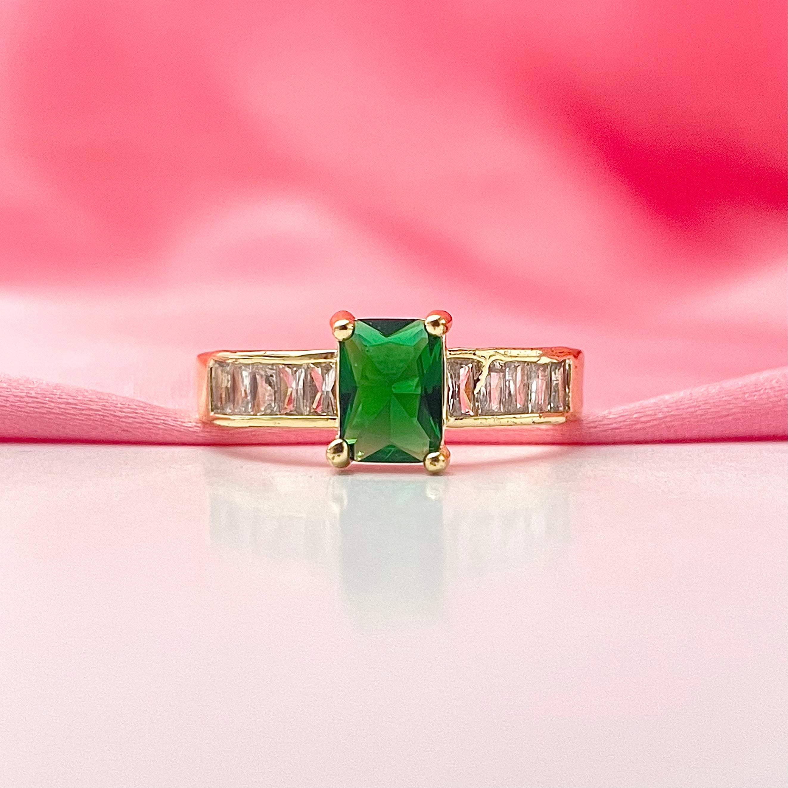 Adjustable Golden Green Emerald Stone Ring