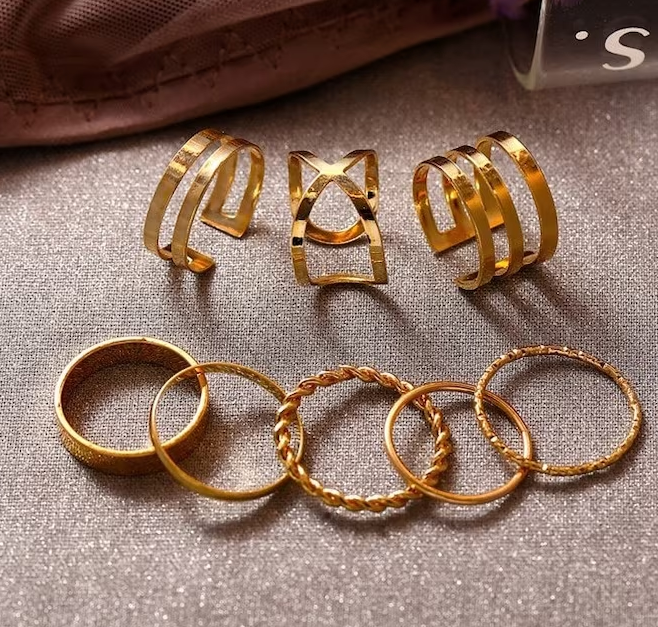 Set of 8 Adjustable Rings - Golden