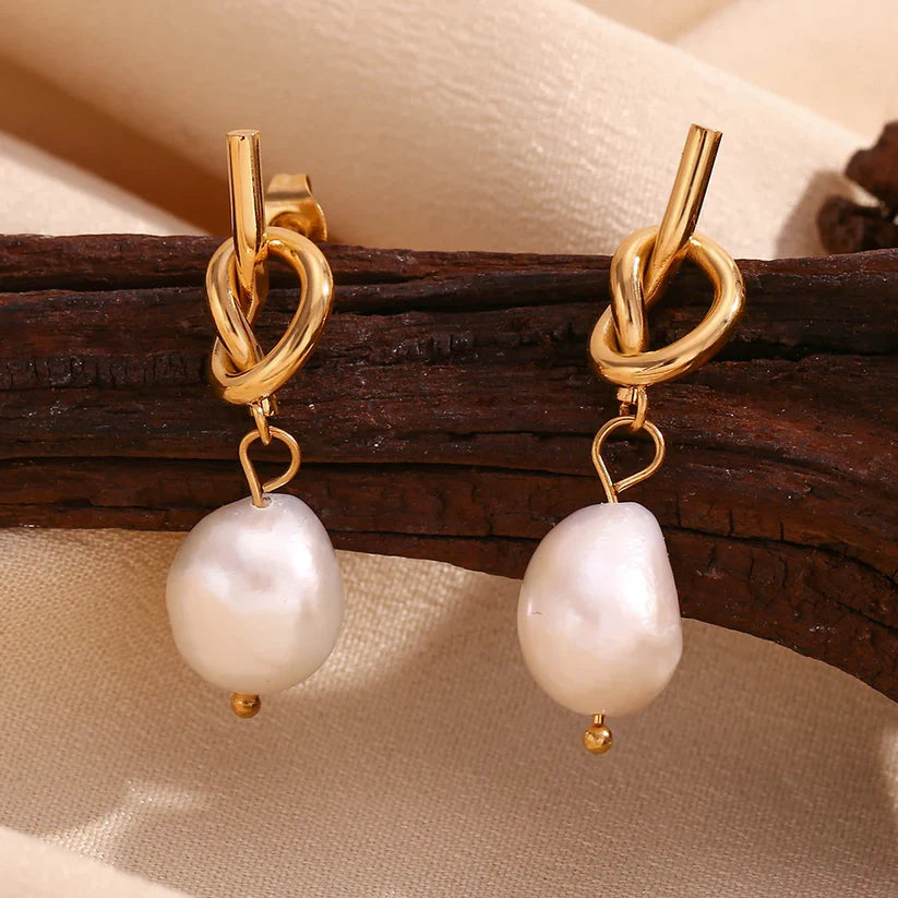 Pretty Pearls Knot and Pearl Earrings